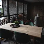Hotel Trolltun &