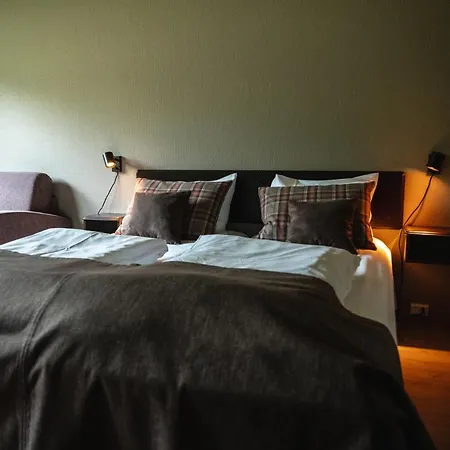 Hotel Trolltun & Dombås